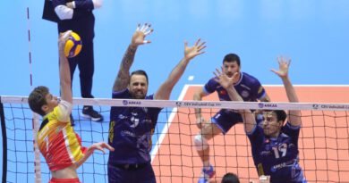 arkas spor georg grozer volleyball efeler ligi