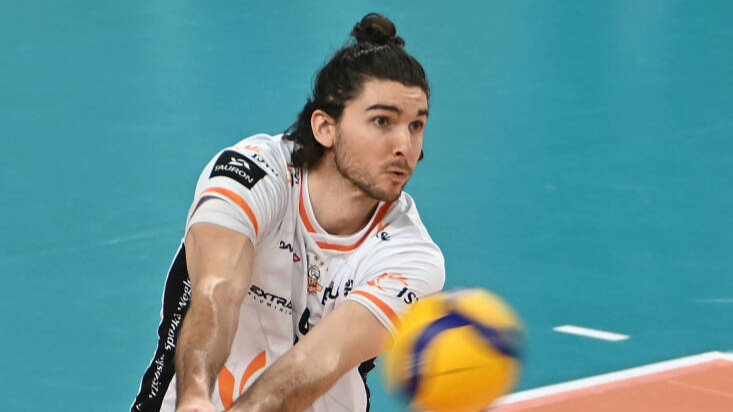 timothee carle wegiel wolfdogs nagoya volleybal
