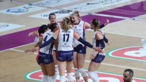 Alsmeier glänzt, Weitzel muss runter – Scandicci dreht dennoch Spiel weitzel alsmeier italien volleyball novara scandicci lvf