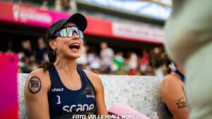 Wegen politischer Äußerung: Carol Solberg für ein Turnier gesperrt carol salgado solberg beach volleyball suspension fivb